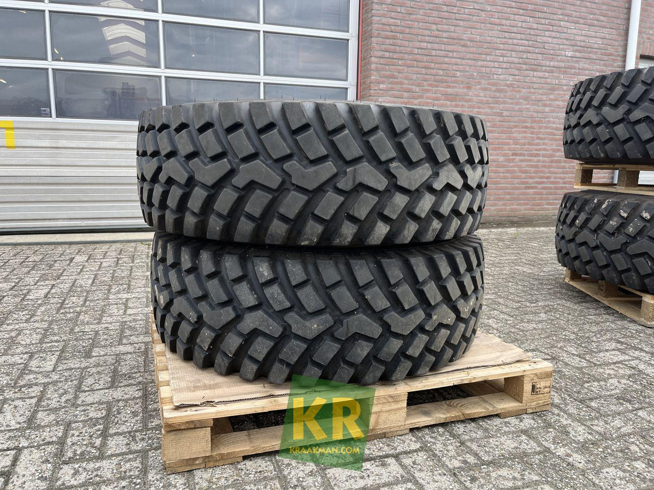 Overige Overige banden  - الإطارات - الآلات والماكينات الزراعية: صور 1 Overige Overige banden  - الإطارات - الآلات والماكينات الزراعية: صور 1