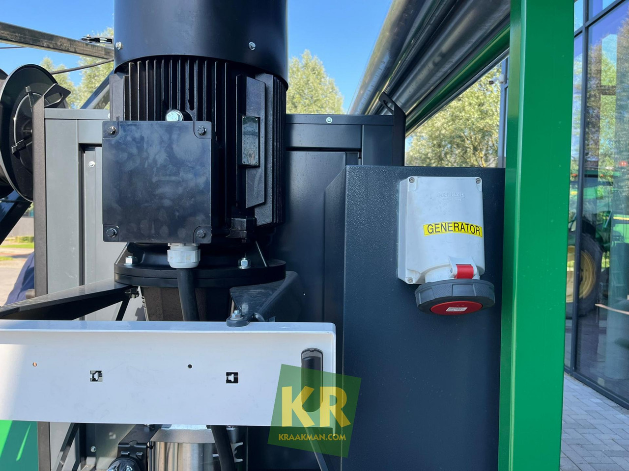 RM70 WIJNEN - نظام الري: صور 3 RM70 WIJNEN - نظام الري: صور 3