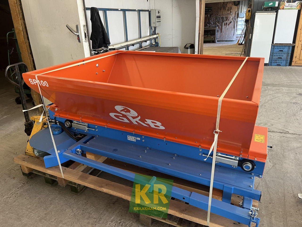 Sandspreader GKB - الرمال مفرشة: صور 5 Sandspreader GKB - الرمال مفرشة: صور 5