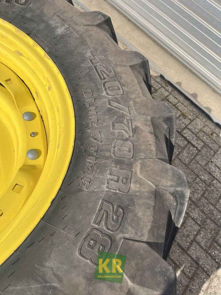 Trelleborg Banden Trelleborg - عجلات - الآلات والماكينات الزراعية: صور 2 Trelleborg Banden Trelleborg - عجلات - الآلات والماكينات الزراعية: صور 2