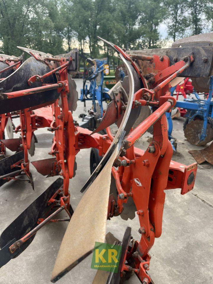VARI MASTER 121 Kuhn - محراث: صور 2 VARI MASTER 121 Kuhn - محراث: صور 2