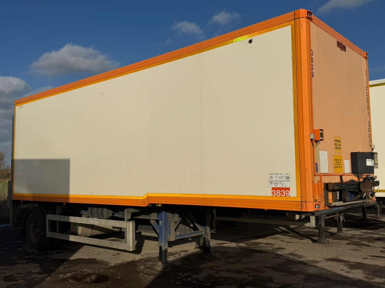 Gray and Adams 2010 Supra 950u MT - مبردة نصف مقطورة: صور 1 Gray and Adams 2010 Supra 950u MT - مبردة نصف مقطورة: صور 1