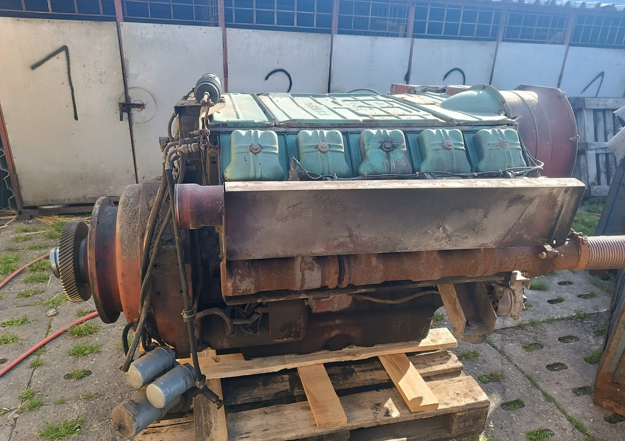 DEUTZ F 10 L 413 F F10L413F 256 HP / 305 HP - المحرك و قطع الغيار - معدات صناعية: صور 2 DEUTZ F 10 L 413 F F10L413F 256 HP / 305 HP - المحرك و قطع الغيار - معدات صناعية: صور 2