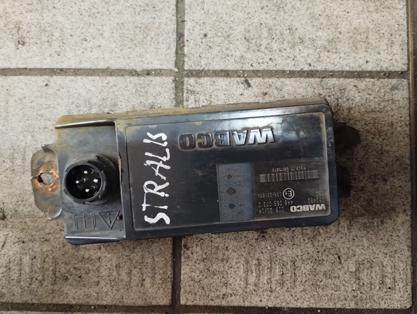 IVECO STRALIS HI-WAY E6 4460650730 MODUŁ CIŚNIENIA ESC - النظام الكهربائي: صور 1 IVECO STRALIS HI-WAY E6 4460650730 MODUŁ CIŚNIENIA ESC - النظام الكهربائي: صور 1