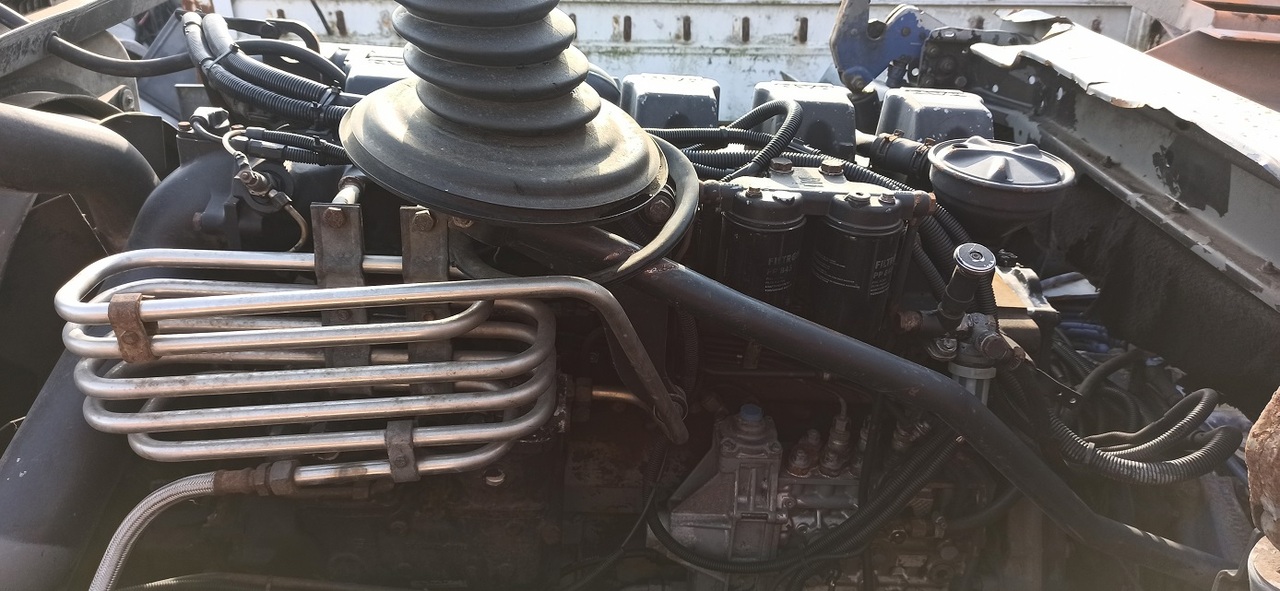 MAN F2000 D2865 18.343 19.343 26.343 33.343 41.343 - المحرك و قطع الغيار - شاحنة: صور 3 MAN F2000 D2865 18.343 19.343 26.343 33.343 41.343 - المحرك و قطع الغيار - شاحنة: صور 3