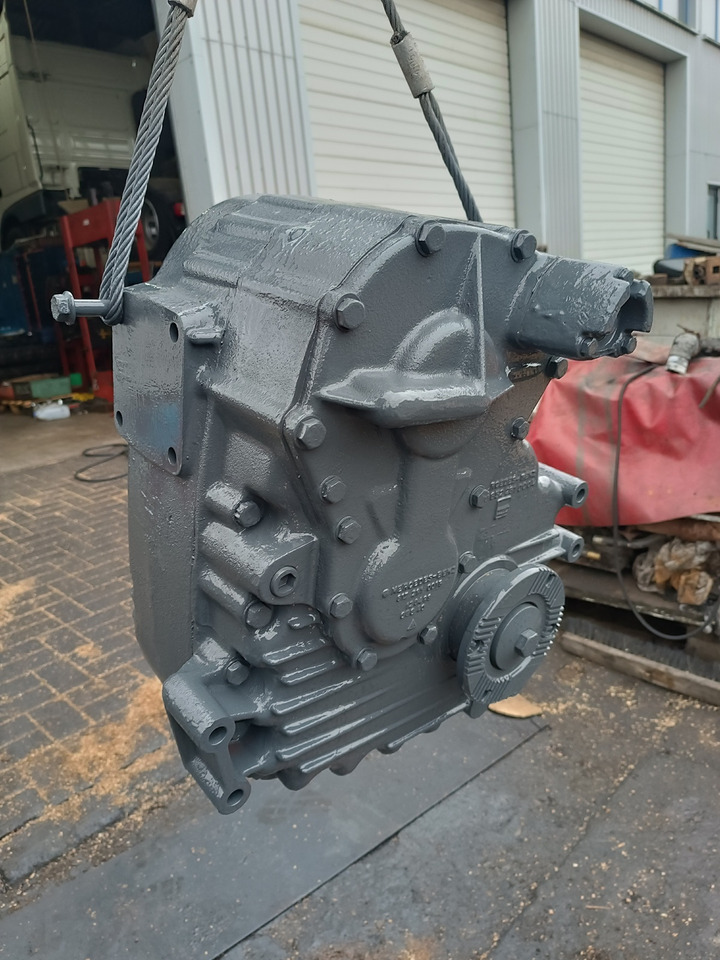 MERCEDES-BENZ SKRZYNIA ROZDZIELCZA REDUKTOR VG900 4x4 SK 1824 1827 - محرك سوينغ: صور 3 MERCEDES-BENZ SKRZYNIA ROZDZIELCZA REDUKTOR VG900 4x4 SK 1824 1827 - محرك سوينغ: صور 3