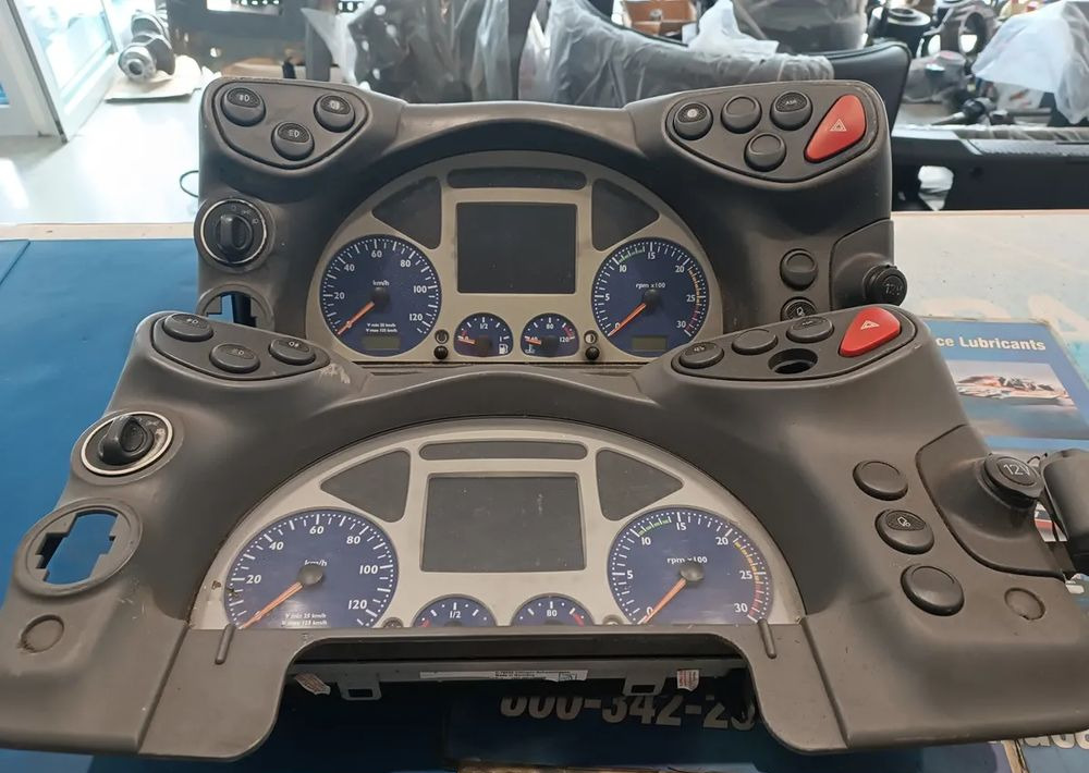 Zegary Licznik IVECO STRALIS 504025356 - النظام الكهربائي - شاحنة: صور 4 Zegary Licznik IVECO STRALIS 504025356 - النظام الكهربائي - شاحنة: صور 4