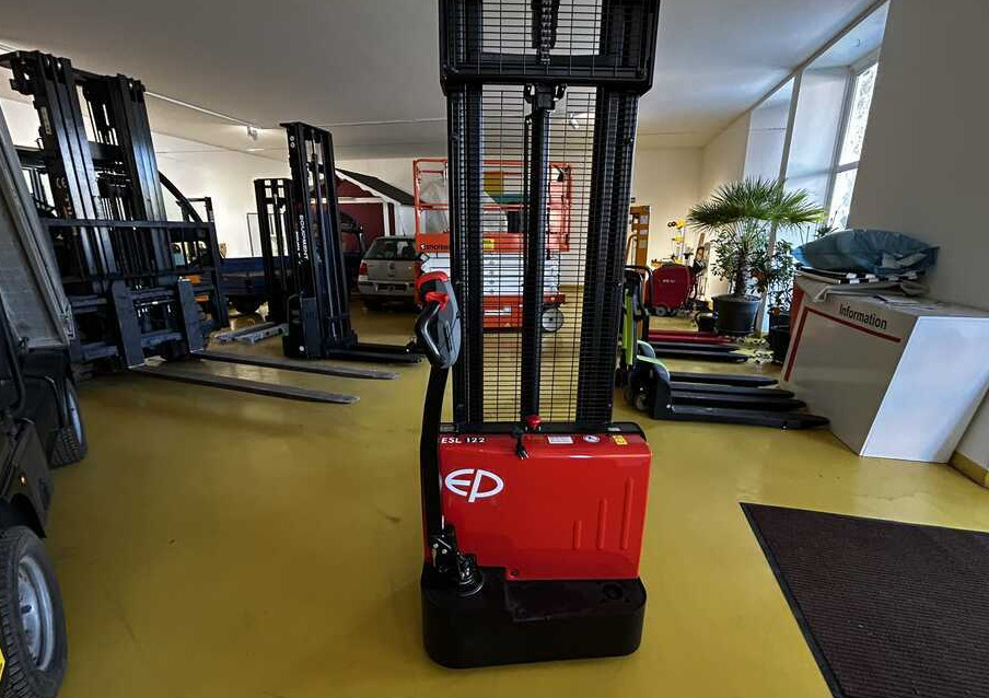 EP Equipment ESL122 - معدات تكديس: صور 5 EP Equipment ESL122 - معدات تكديس: صور 5