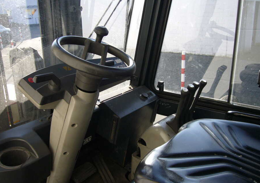 Still R60-22 - رافعة شوكية كهربائية: صور 5 Still R60-22 - رافعة شوكية كهربائية: صور 5