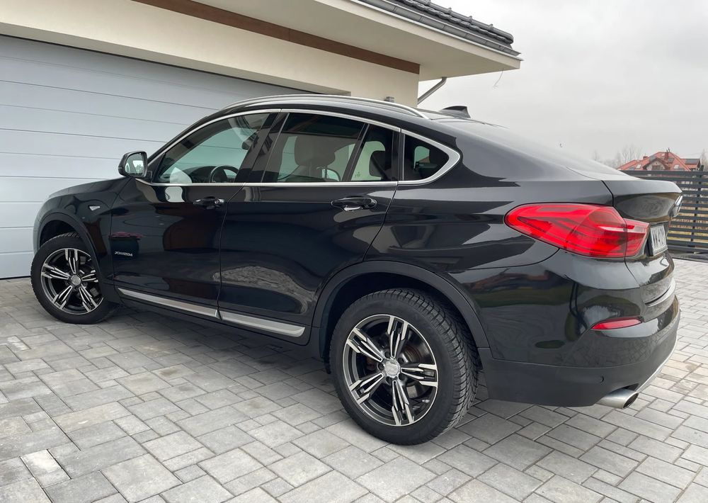 BMW X4 xDrive20d - سيارة دفع رباعي: صور 3 BMW X4 xDrive20d - سيارة دفع رباعي: صور 3