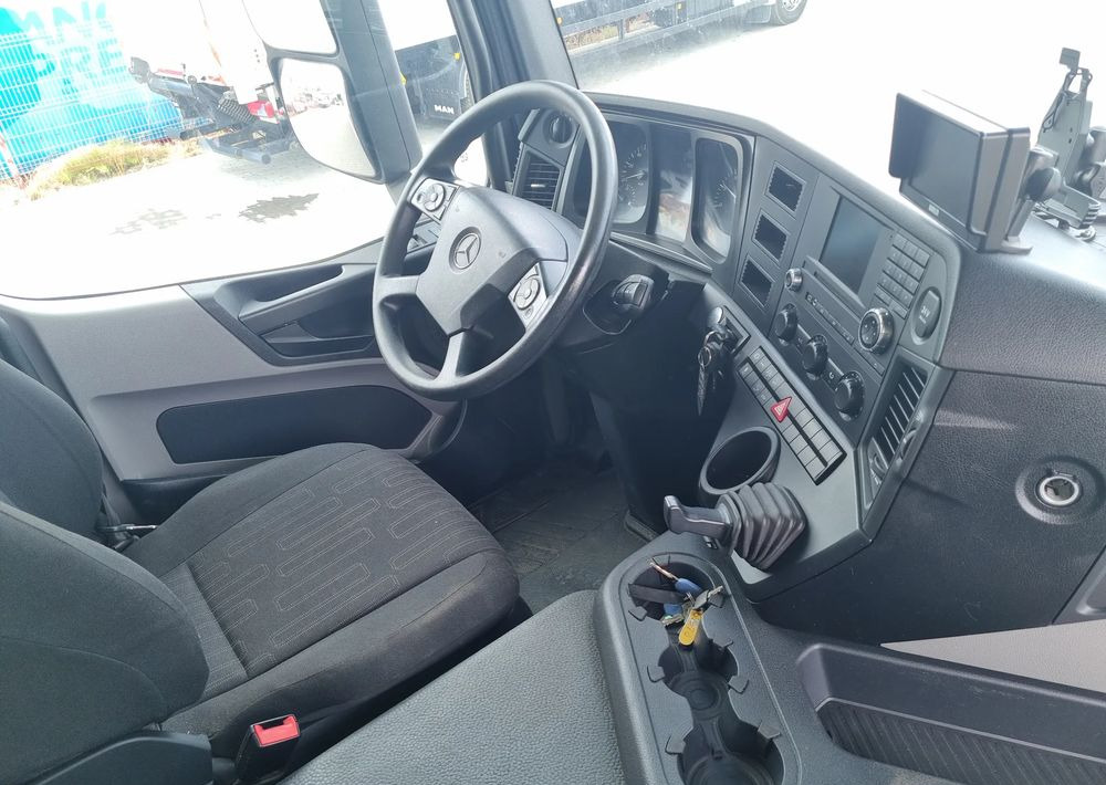 Mercedes-Benz Antos 1830   rozstaw osi 3,60 - الشاسيه شاحنة: صور 4 Mercedes-Benz Antos 1830   rozstaw osi 3,60 - الشاسيه شاحنة: صور 4