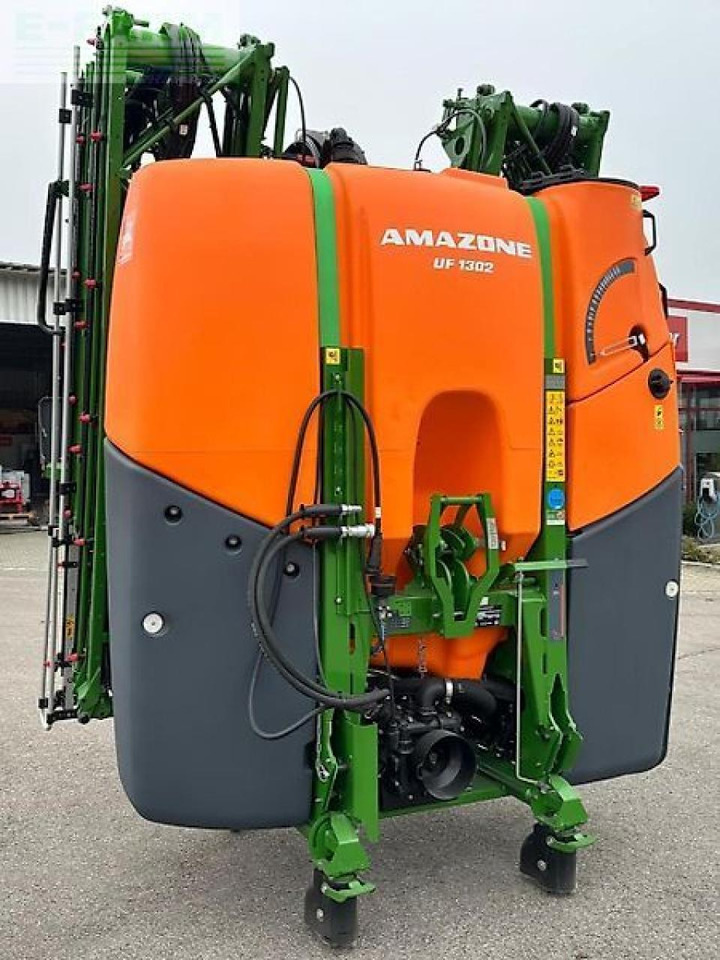 Amazone uf 1302 - آلة الرش المقطورة: صور 1 Amazone uf 1302 - آلة الرش المقطورة: صور 1