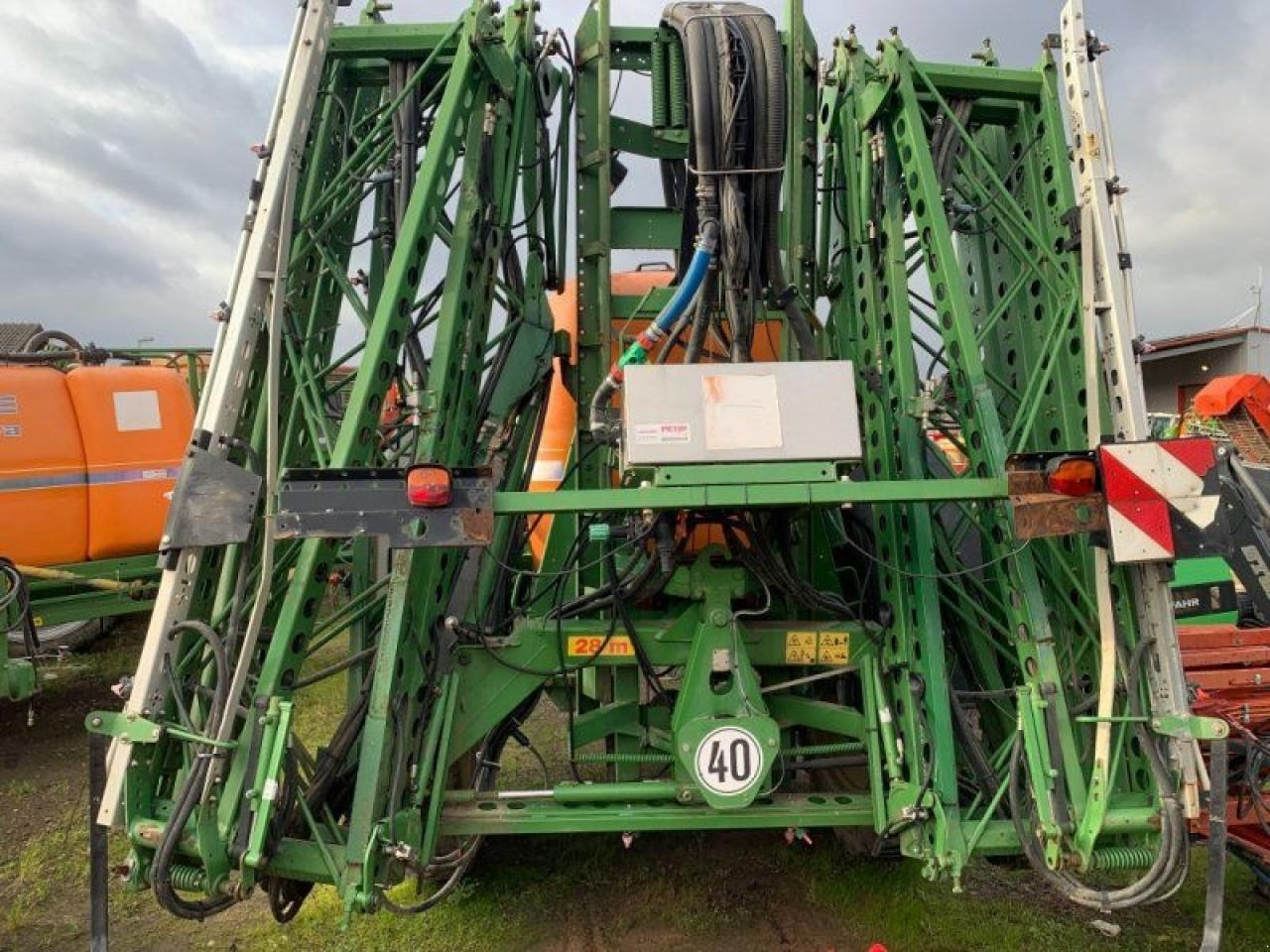 آلة الرش المقطورة Amazone ug 4500 nova: صور 7