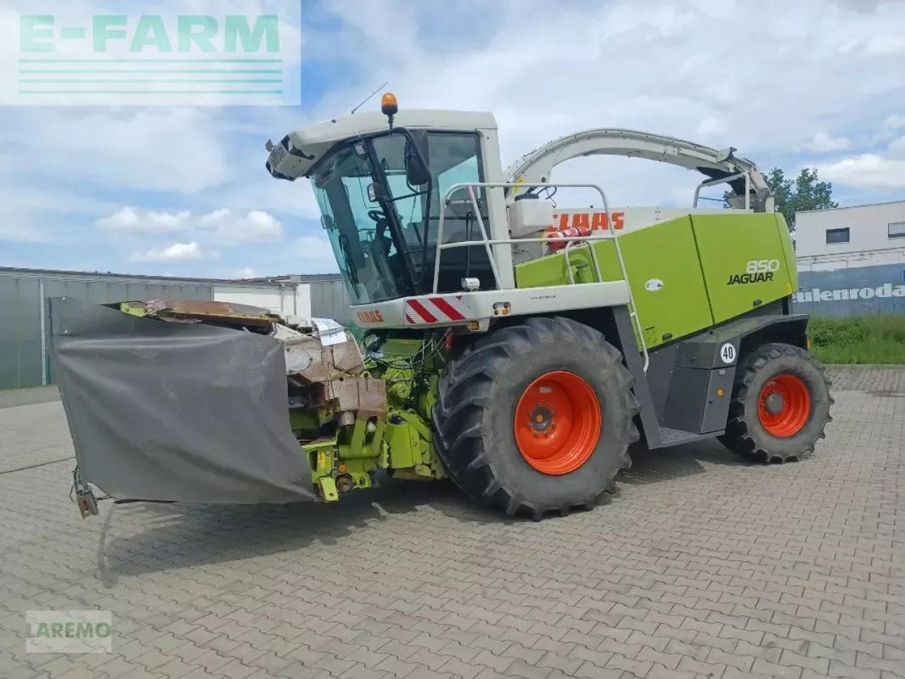 CLAAS jaguar 850 speedstar - 4-trac - حصادة الأعلاف: صور 1 CLAAS jaguar 850 speedstar - 4-trac - حصادة الأعلاف: صور 1