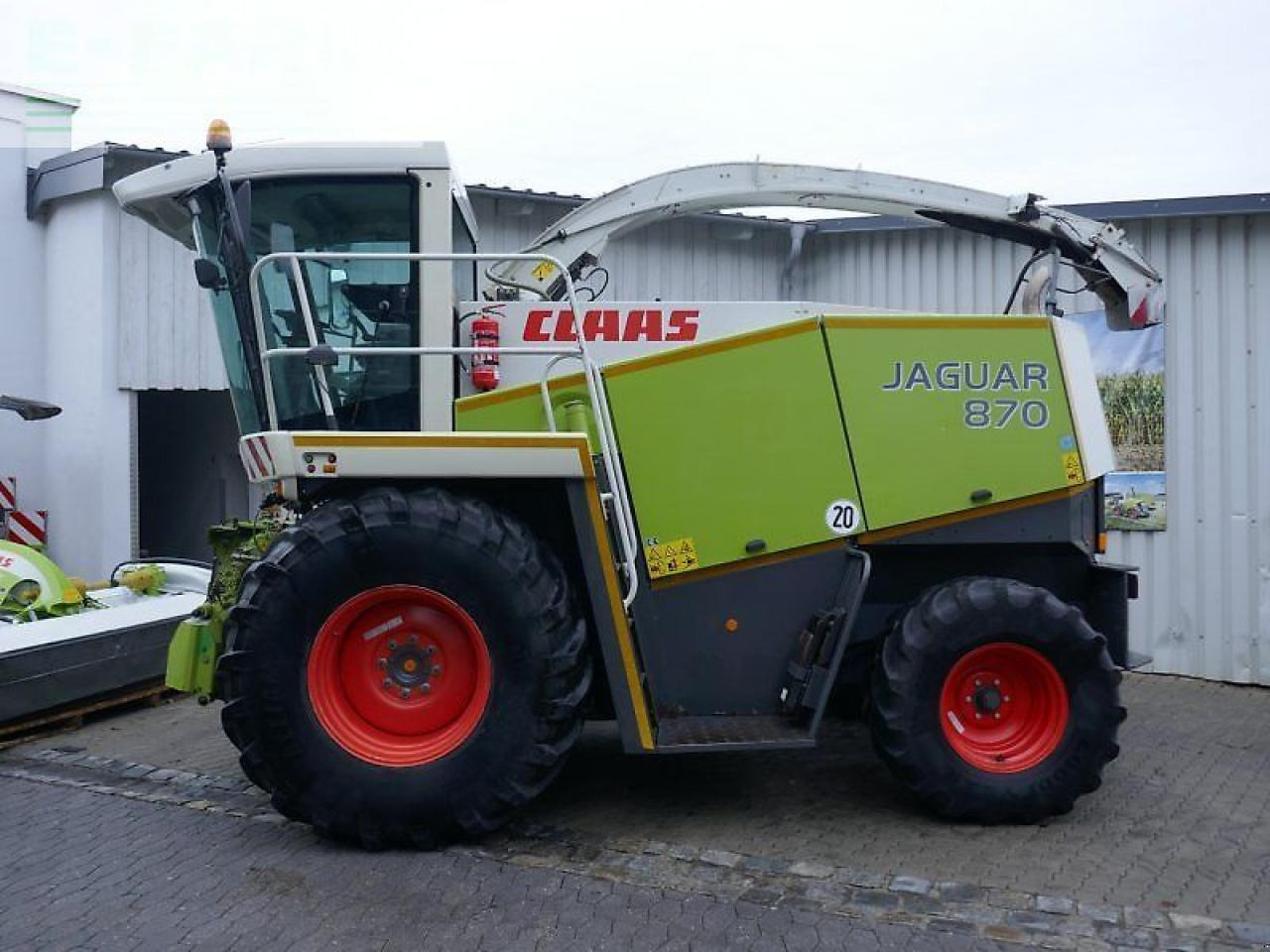 CLAAS jaguar 870 - حصادة الأعلاف: صور 5 CLAAS jaguar 870 - حصادة الأعلاف: صور 5