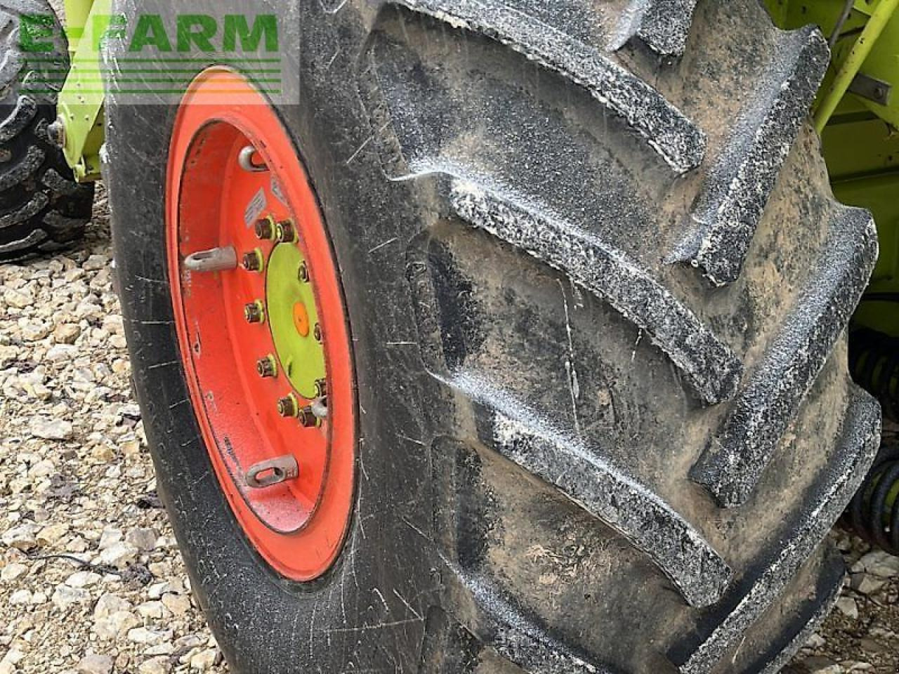 حصادة شاملة CLAAS lexion 460: صور 6