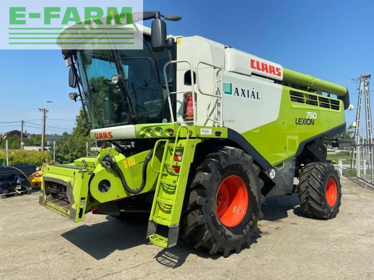 CLAAS lexion 750 - حصادة شاملة: صور 1 CLAAS lexion 750 - حصادة شاملة: صور 1