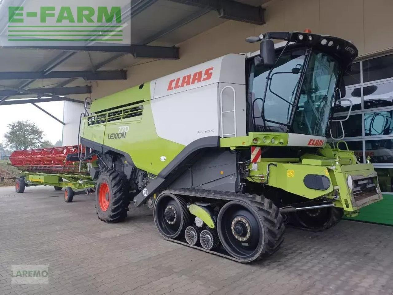 CLAAS lexion 770 terratrac v 930 - حصادة شاملة: صور 1 CLAAS lexion 770 terratrac v 930 - حصادة شاملة: صور 1