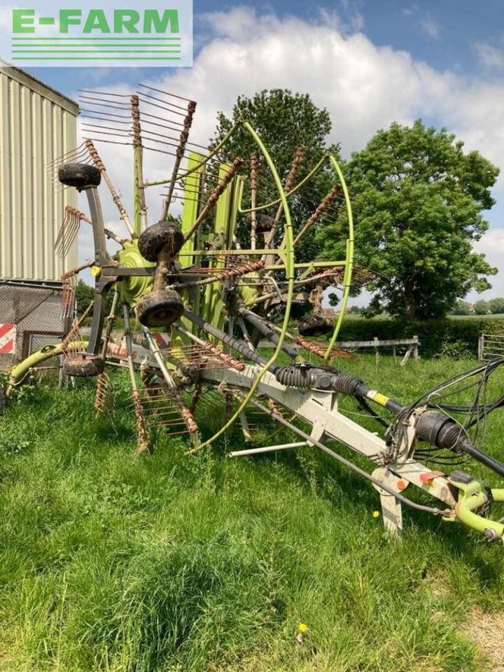 CLAAS liner 2800 - لمّامَة القش: صور 3 CLAAS liner 2800 - لمّامَة القش: صور 3