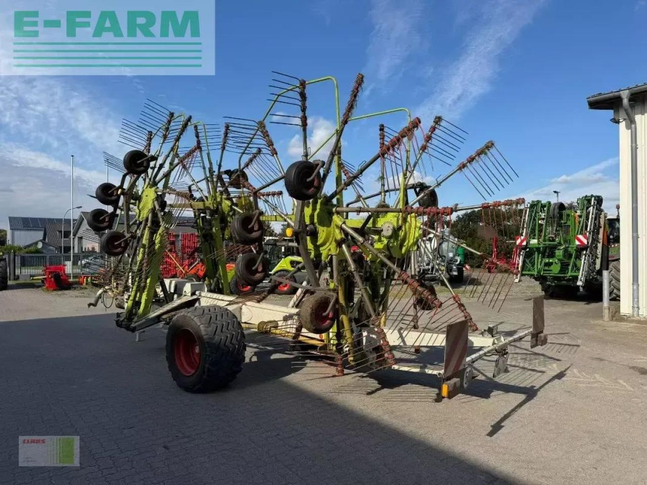 لمّامَة القش CLAAS liner 3600: صور 11 لمّامَة القش CLAAS liner 3600: صور 11