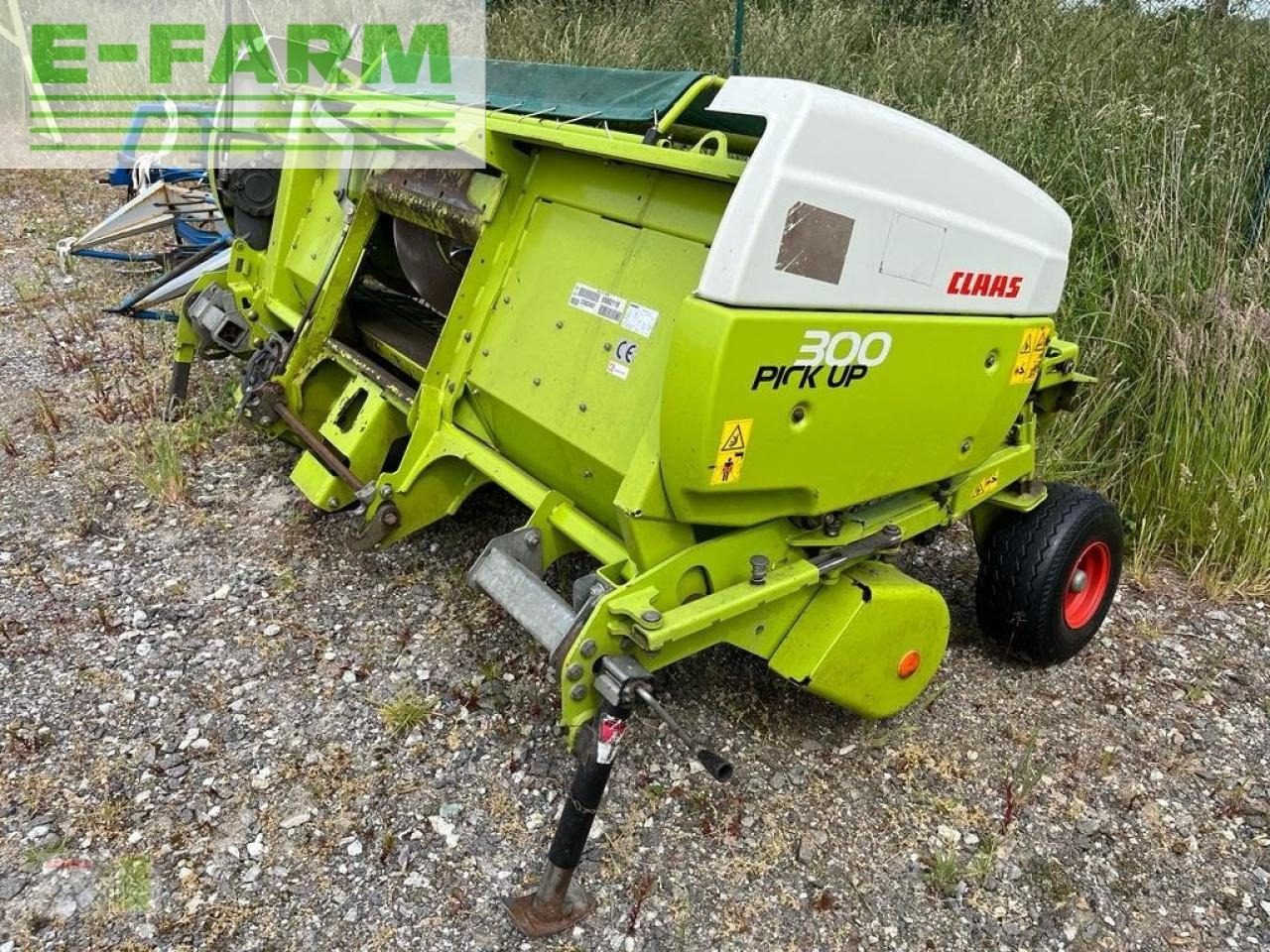 معدات حصادة الأعلاف CLAAS pick up 300: صور 9