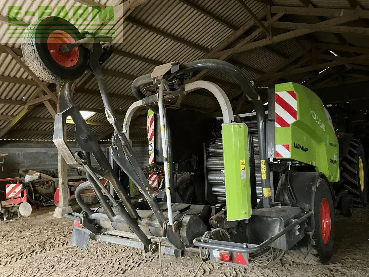 CLAAS rollant 455 rc uniwrap - مكبس البالات المستطيله: صور 1 CLAAS rollant 455 rc uniwrap - مكبس البالات المستطيله: صور 1
