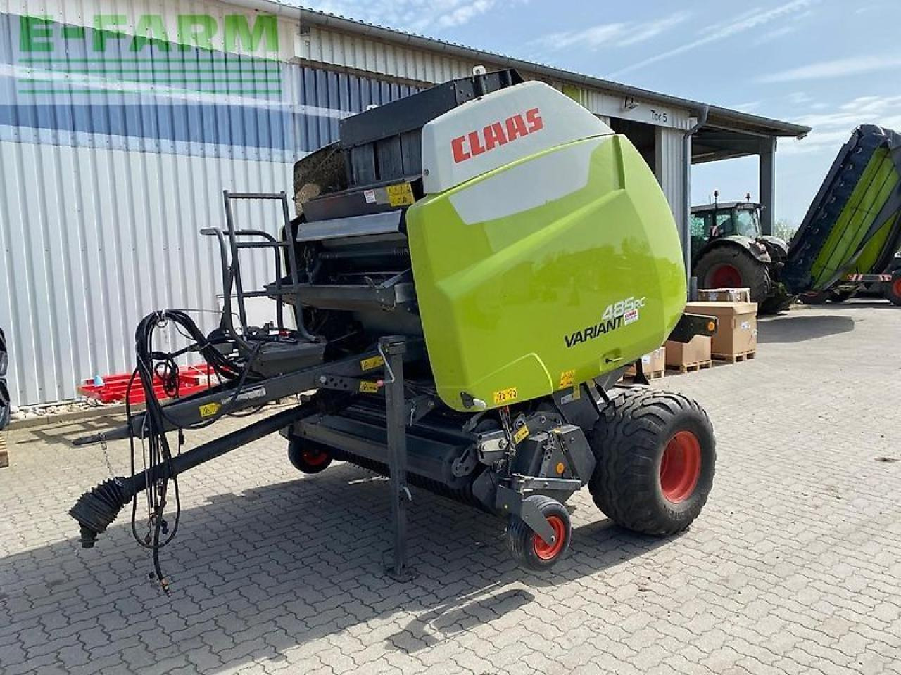 CLAAS variant 485 rc - مكبس البالات المستطيله: صور 1 CLAAS variant 485 rc - مكبس البالات المستطيله: صور 1