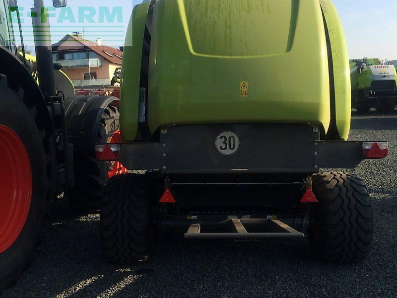 CLAAS variant 485 rc - مكبس البالات المستطيله: صور 2 CLAAS variant 485 rc - مكبس البالات المستطيله: صور 2