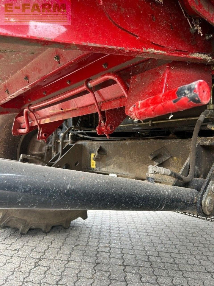 Case-IH 9120 - حصادة شاملة: صور 4 Case-IH 9120 - حصادة شاملة: صور 4