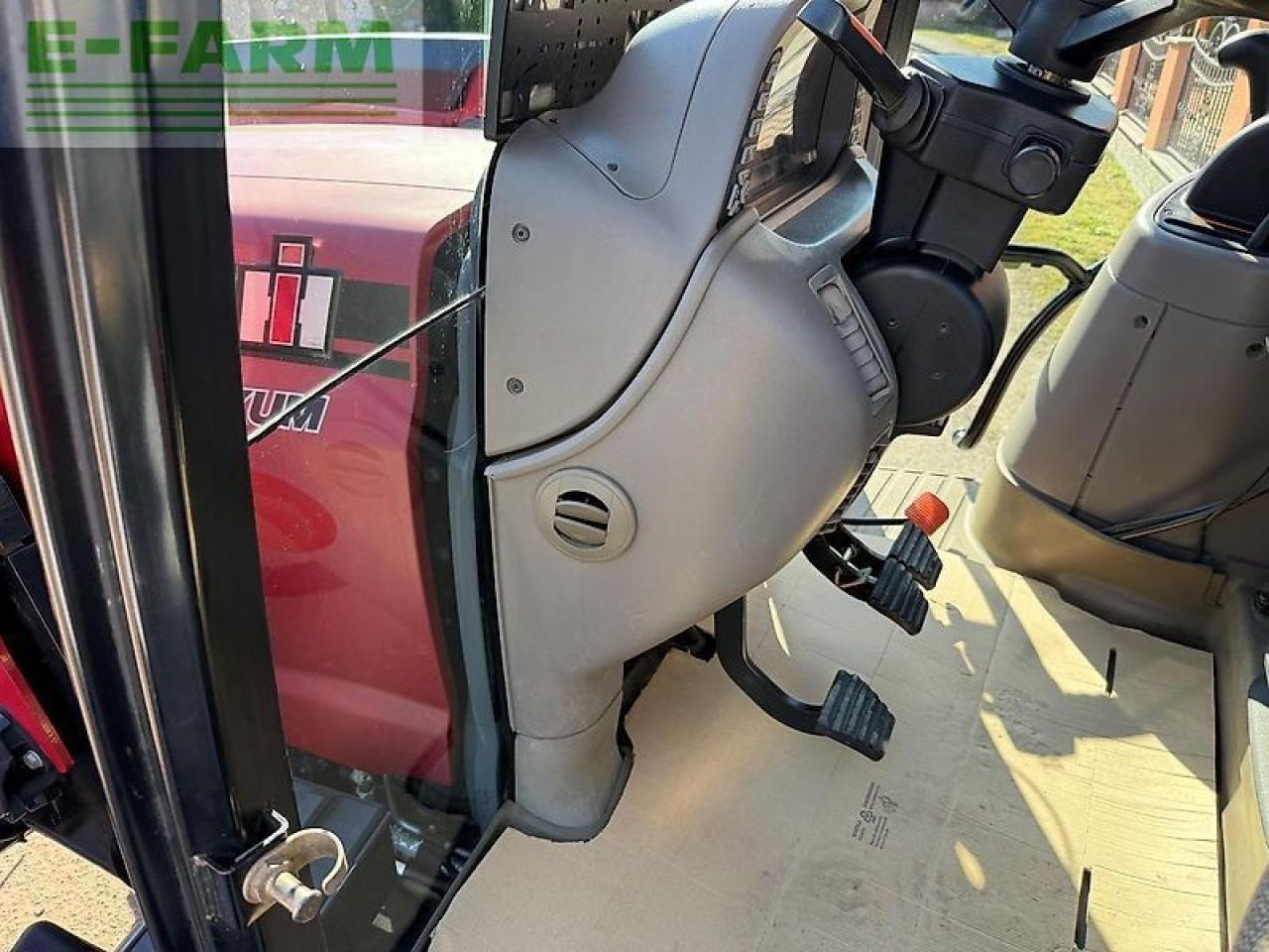 جرار Case-IH maxxum 115: صور 12