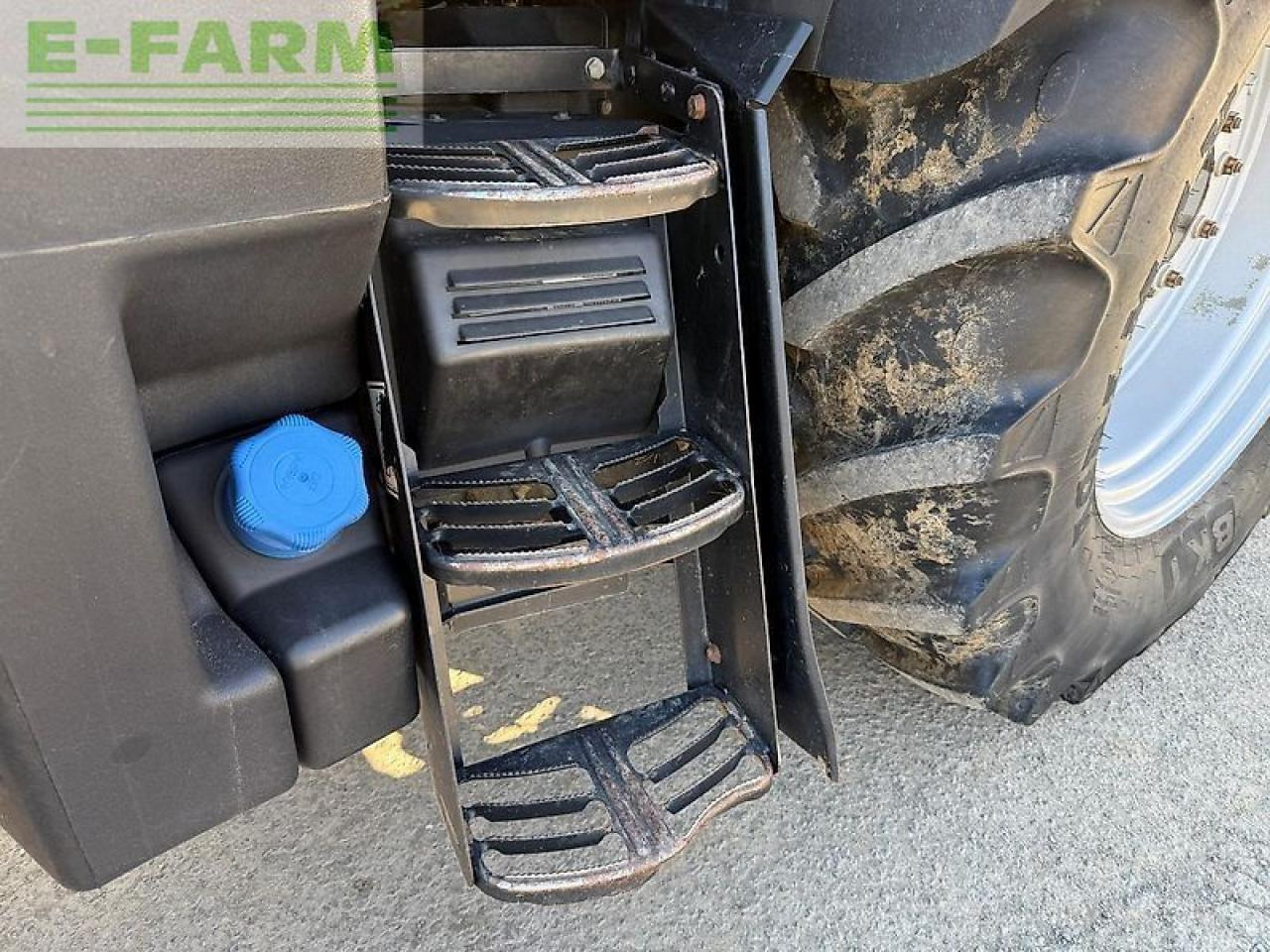 جرار Case-IH maxxum 115: صور 22