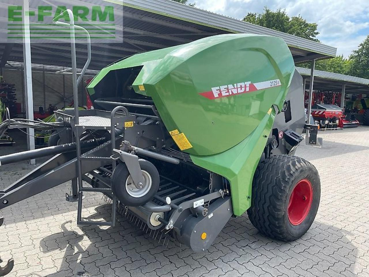 Fendt 2125f - مكبس البالات المستطيله: صور 2 Fendt 2125f - مكبس البالات المستطيله: صور 2