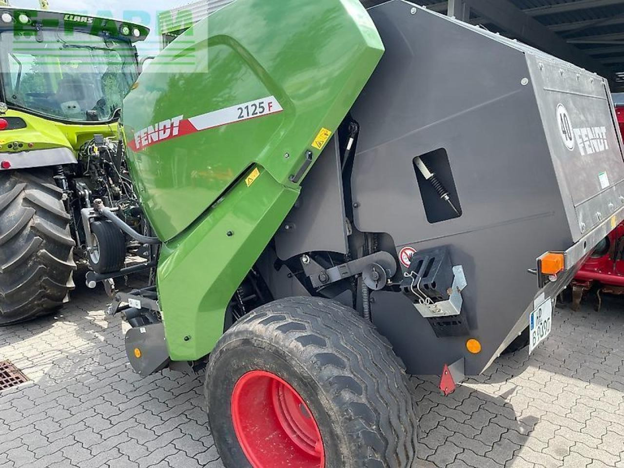 Fendt 2125f - مكبس البالات المستطيله: صور 4 Fendt 2125f - مكبس البالات المستطيله: صور 4