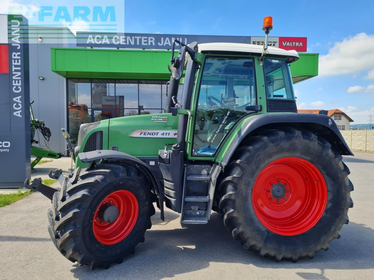 جرار Fendt 411 vario: صور 13
