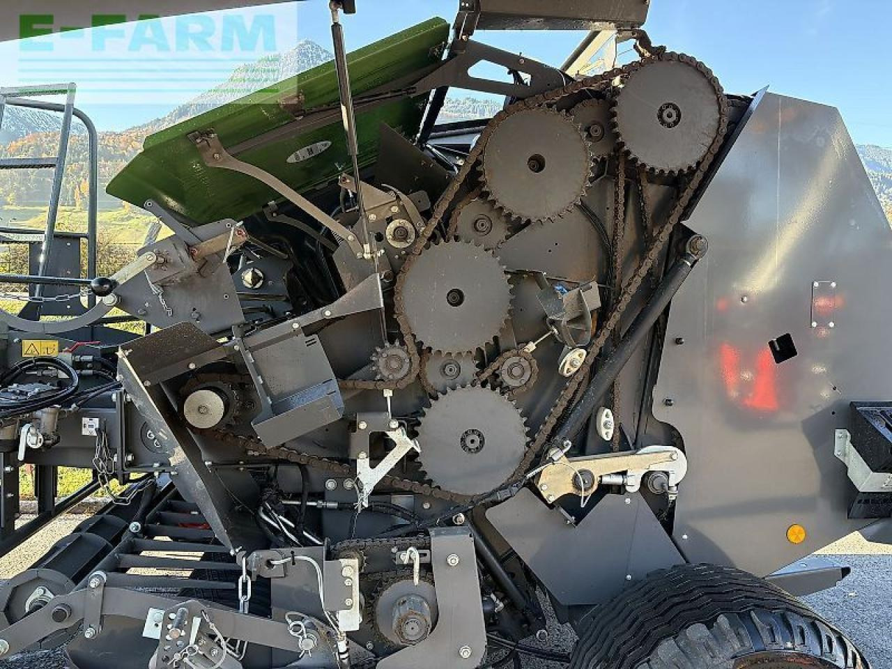 مكبس البالات المستطيله Fendt rotana 130 f xtra: صور 11 مكبس البالات المستطيله Fendt rotana 130 f xtra: صور 11