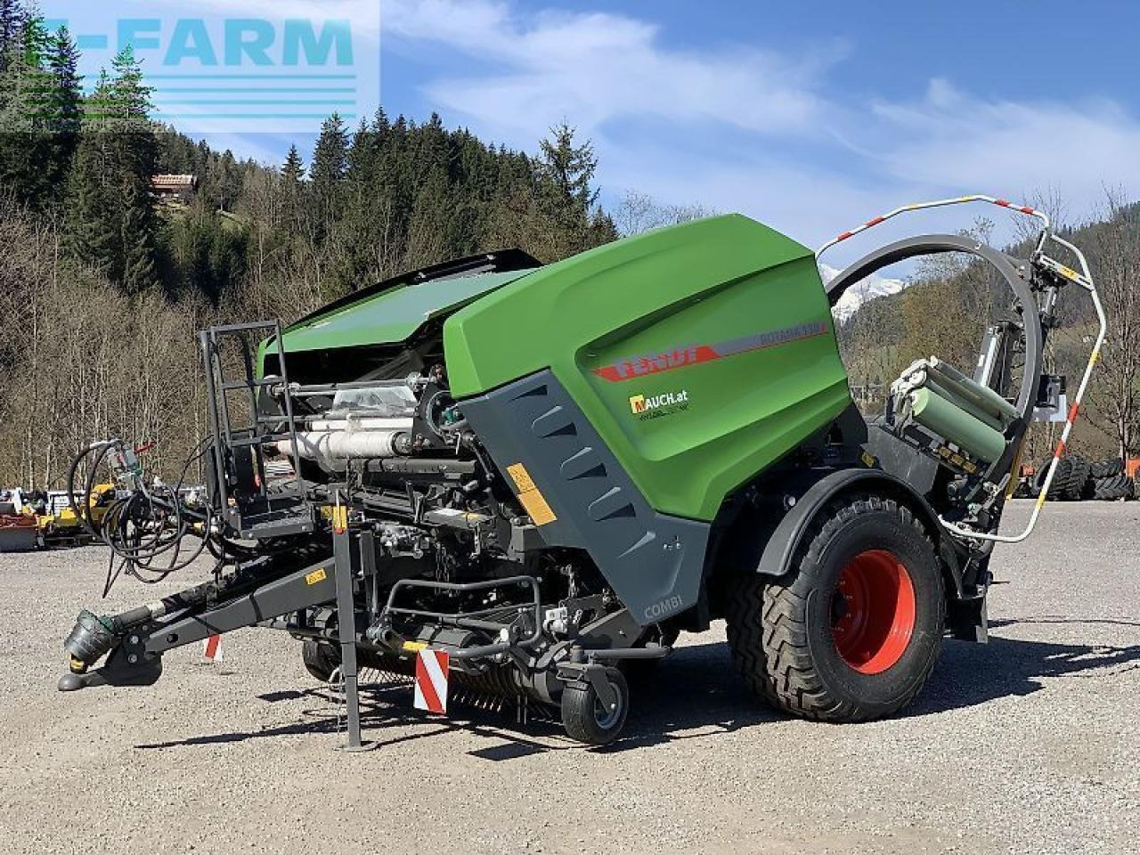 Fendt rundballenpresse rotana 130f combi - مكبس البالات المستطيله: صور 2 Fendt rundballenpresse rotana 130f combi - مكبس البالات المستطيله: صور 2