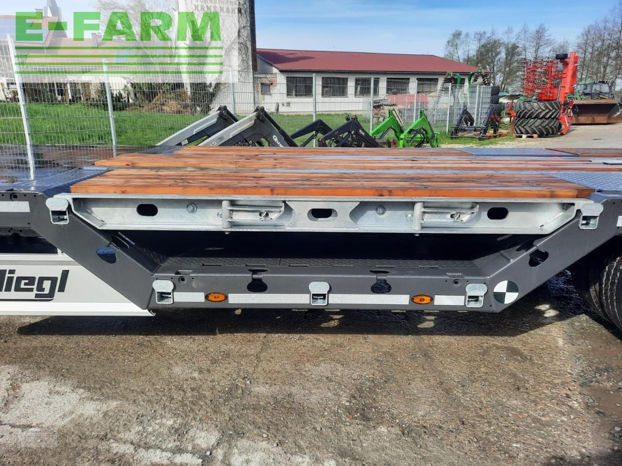 Fliegl dts 300 - عربة مسطحة منخفضة مقطورة: صور 2 Fliegl dts 300 - عربة مسطحة منخفضة مقطورة: صور 2