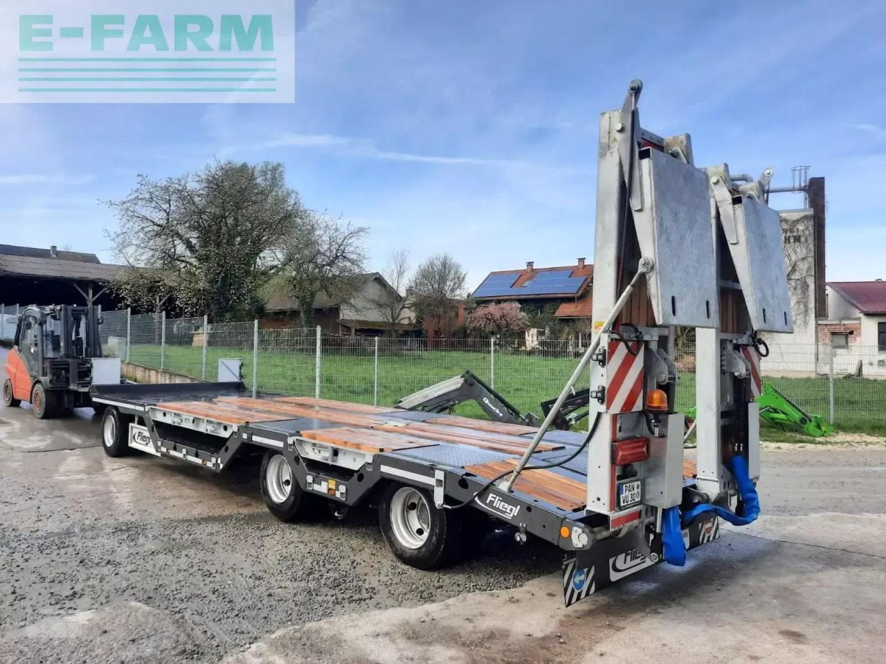 عربة مسطحة منخفضة مقطورة Fliegl dts 300: صور 8