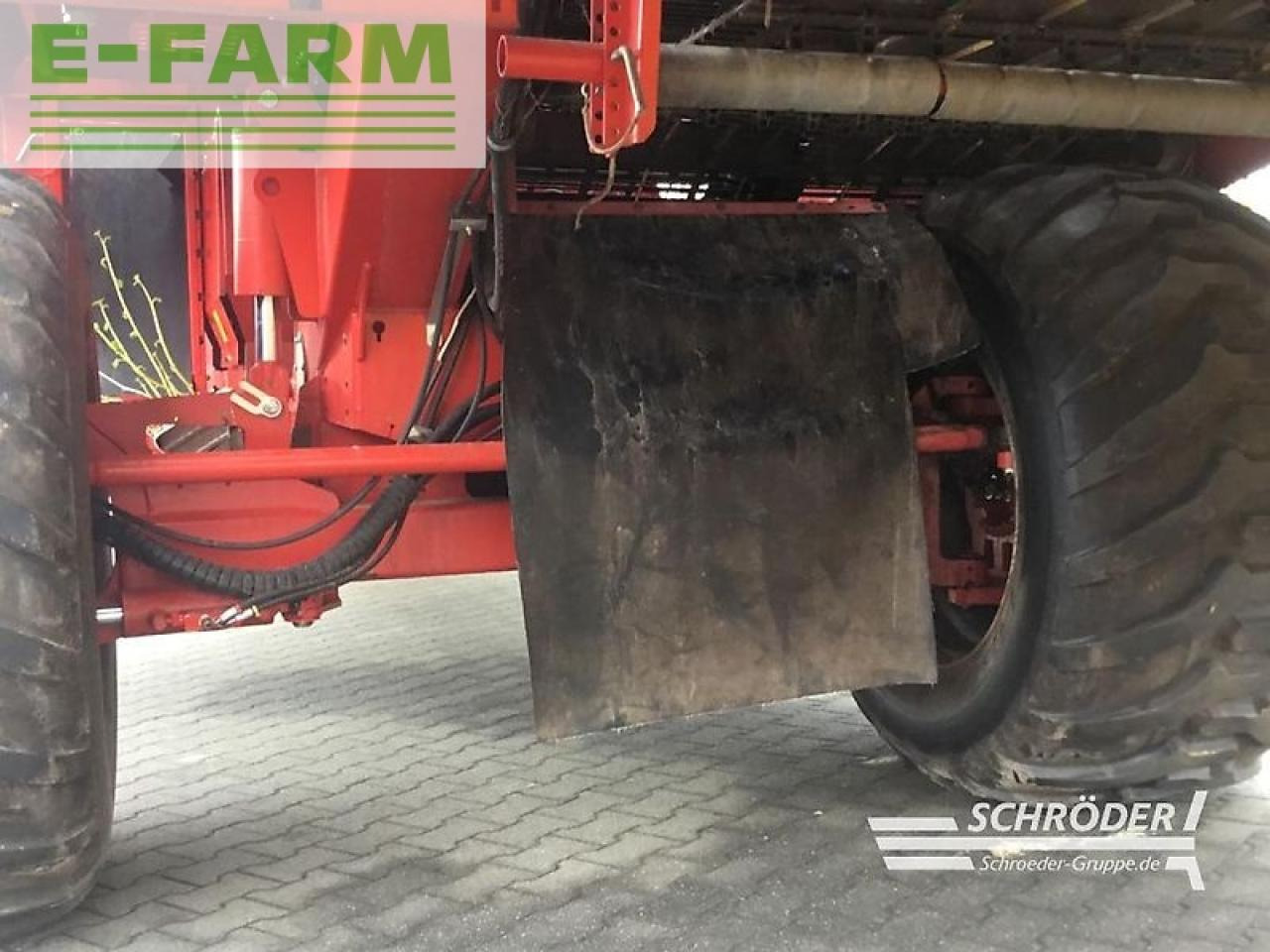 Grimme se 150-60 - حصادة البطاطس: صور 4 Grimme se 150-60 - حصادة البطاطس: صور 4