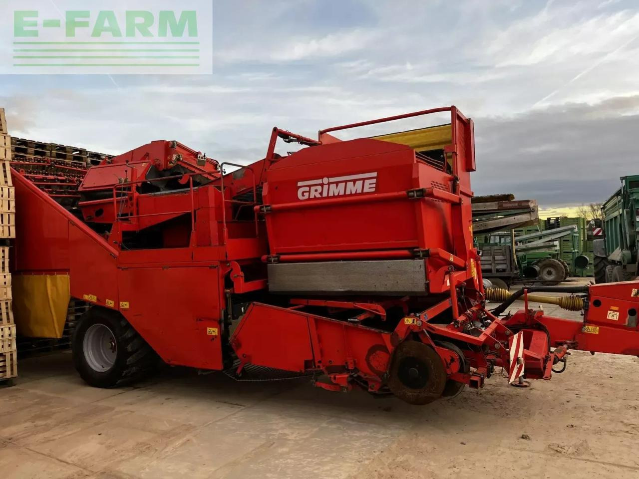 Grimme se 170-60 - حصادة البطاطس: صور 1 Grimme se 170-60 - حصادة البطاطس: صور 1