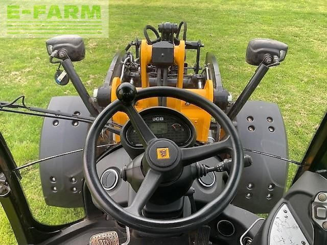 حفارة مصغرة JCB 409: صور 14