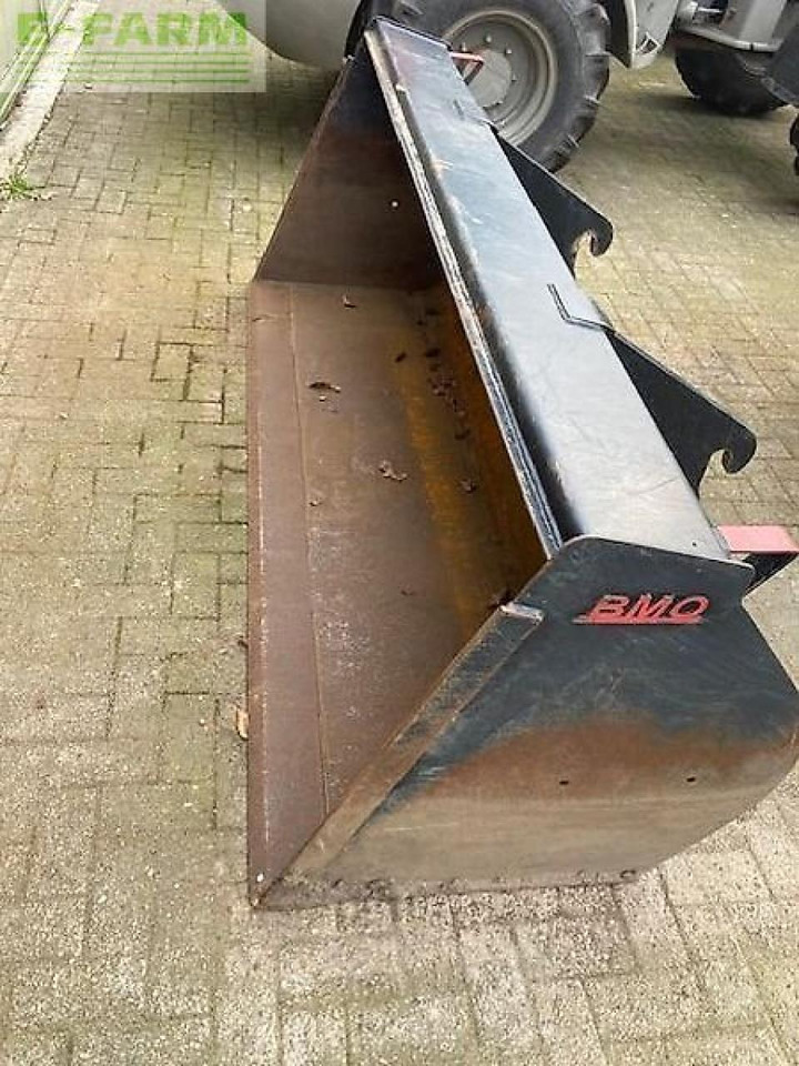 حفارة مصغرة JCB 409: صور 16