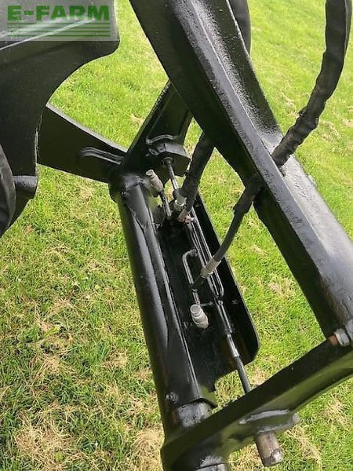 حفارة مصغرة JCB 409: صور 9