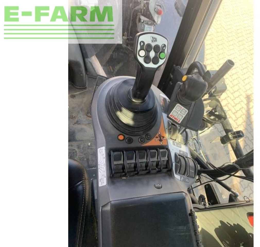 جرار JCB 4220 fasttrac mit jd-autotrac vorbereitung + stoll konsolen: صور 10