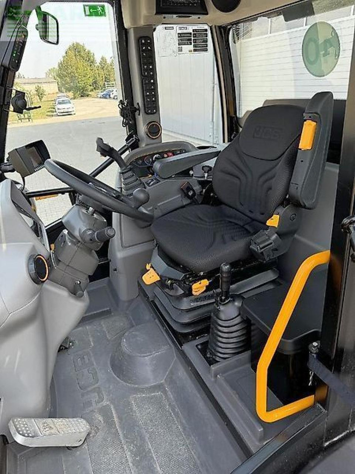 JCB tm 320 agri - اللودر بعجل: صور 5 JCB tm 320 agri - اللودر بعجل: صور 5