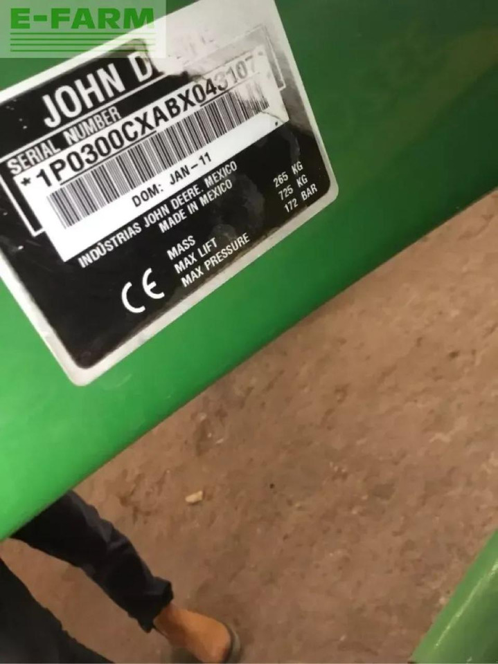 John Deere 3320 my11 - جرار: صور 4 John Deere 3320 my11 - جرار: صور 4