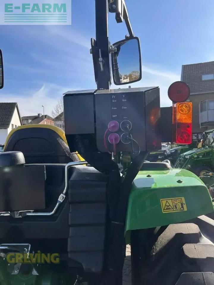 John Deere 4066m - جرار: صور 2 John Deere 4066m - جرار: صور 2