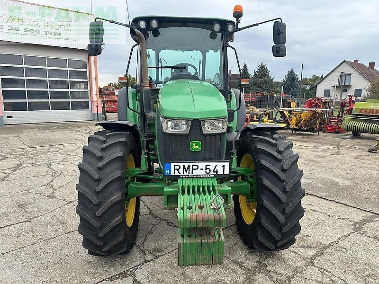 John Deere 5090m - جرار: صور 2 John Deere 5090m - جرار: صور 2