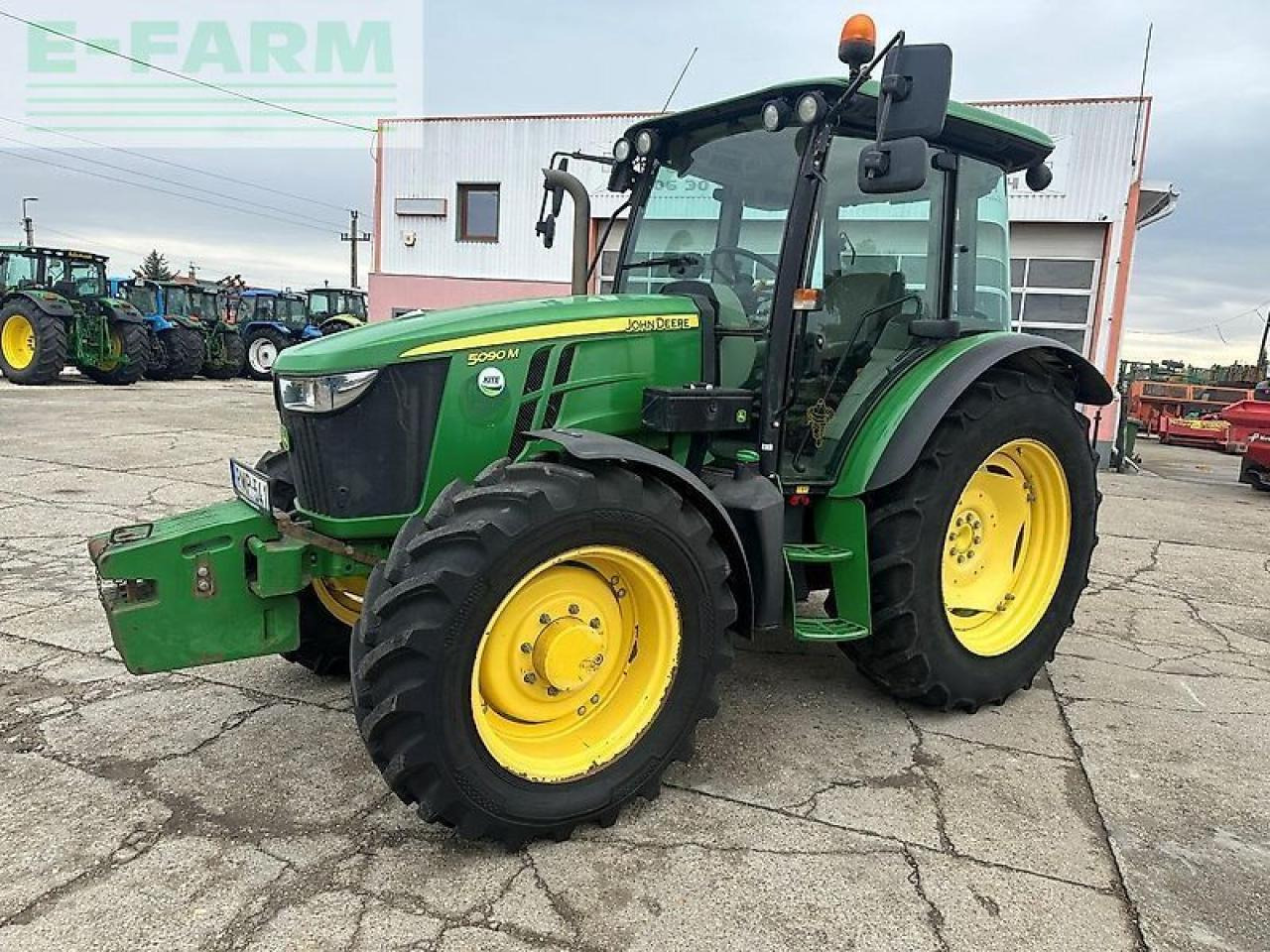 John Deere 5090m - جرار: صور 1 John Deere 5090m - جرار: صور 1