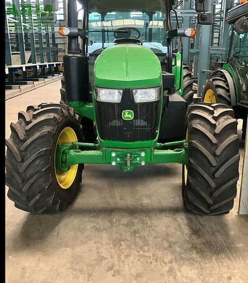 John Deere 5115m - جرار: صور 2 John Deere 5115m - جرار: صور 2